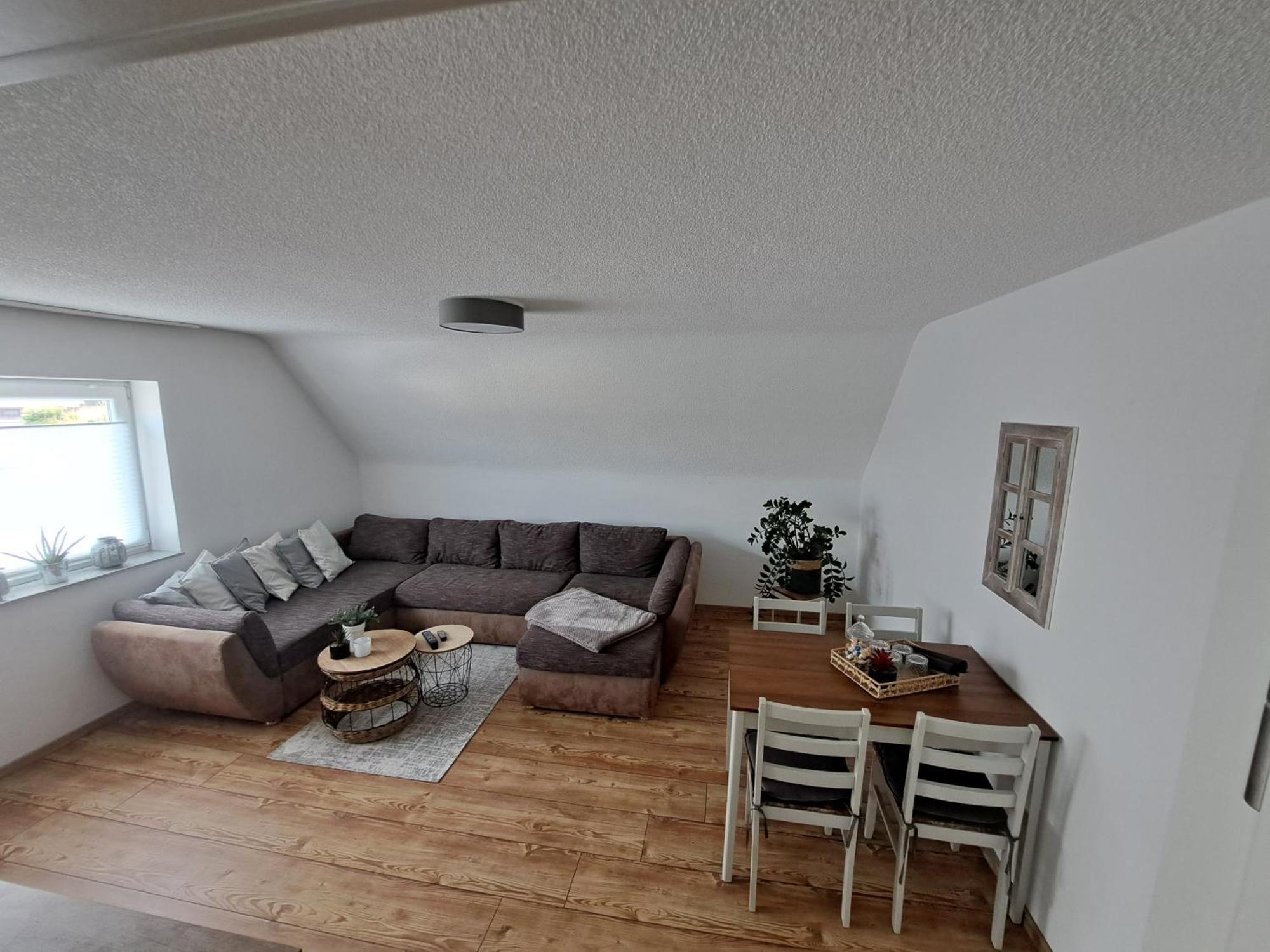 Wunderschoenes 2 Zimmer Apartment Inkl. Parkplatz Asbach  Екстериор снимка