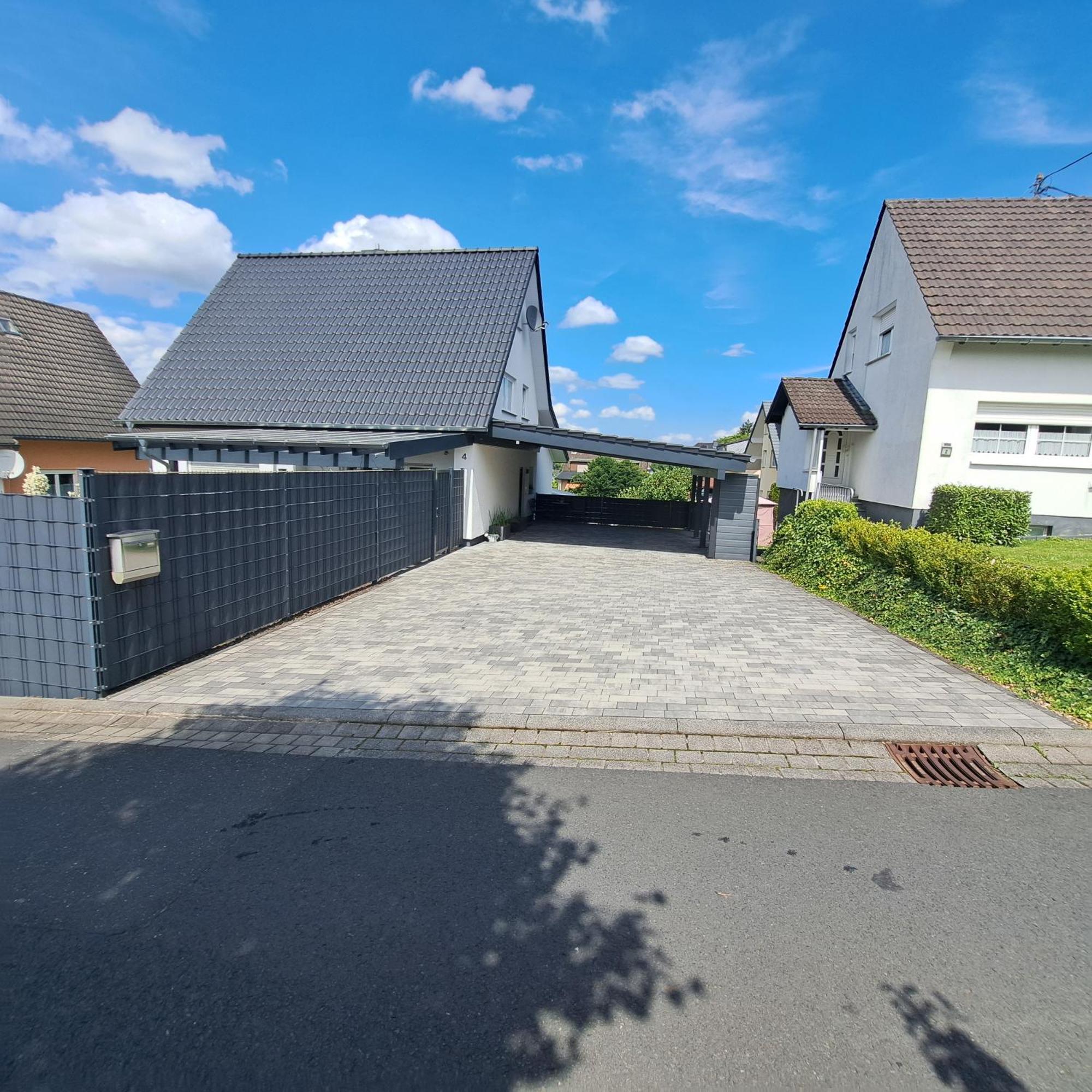 Wunderschoenes 2 Zimmer Apartment Inkl. Parkplatz Asbach  Екстериор снимка